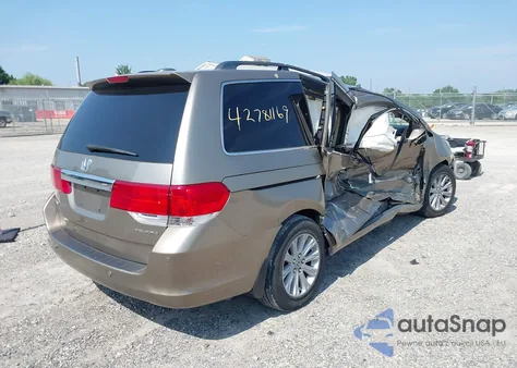 2008 Honda Odyssey Touring z USA, uszkodzony, nr VIN 5FNRL38858B097302